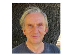 Key image for: Stephen Kent